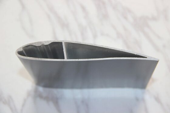 China Supplier Black Anodized Aluminum Hvls Industrial Fan Blade Ceiling Fan Blade Profile