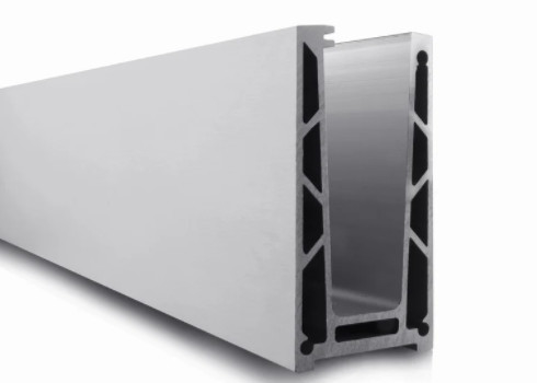 درابزين من الألمنيوم المطلي بأكسيد الألومنيوم على شكل قناة U 6063 T5