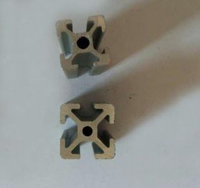 6063-T5 الألومنيوم خط التجميع، بأكسيد الألومنيوم مقذوف تأطير النظام مع القطع